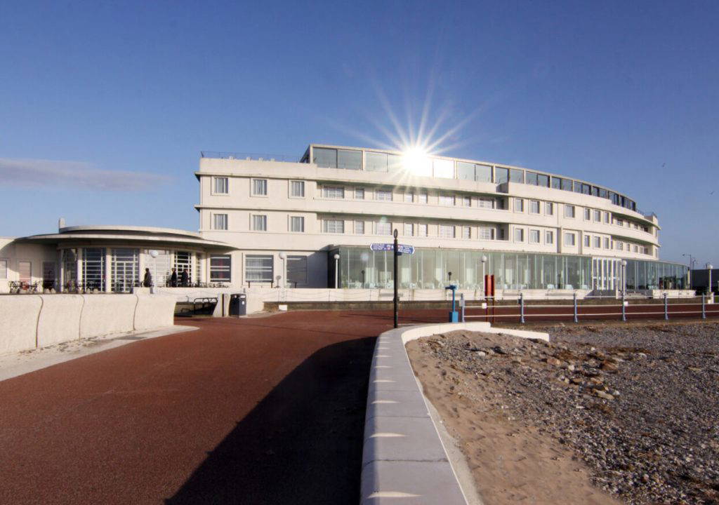 Midland Hotel, Art Deco Hotel at Beach